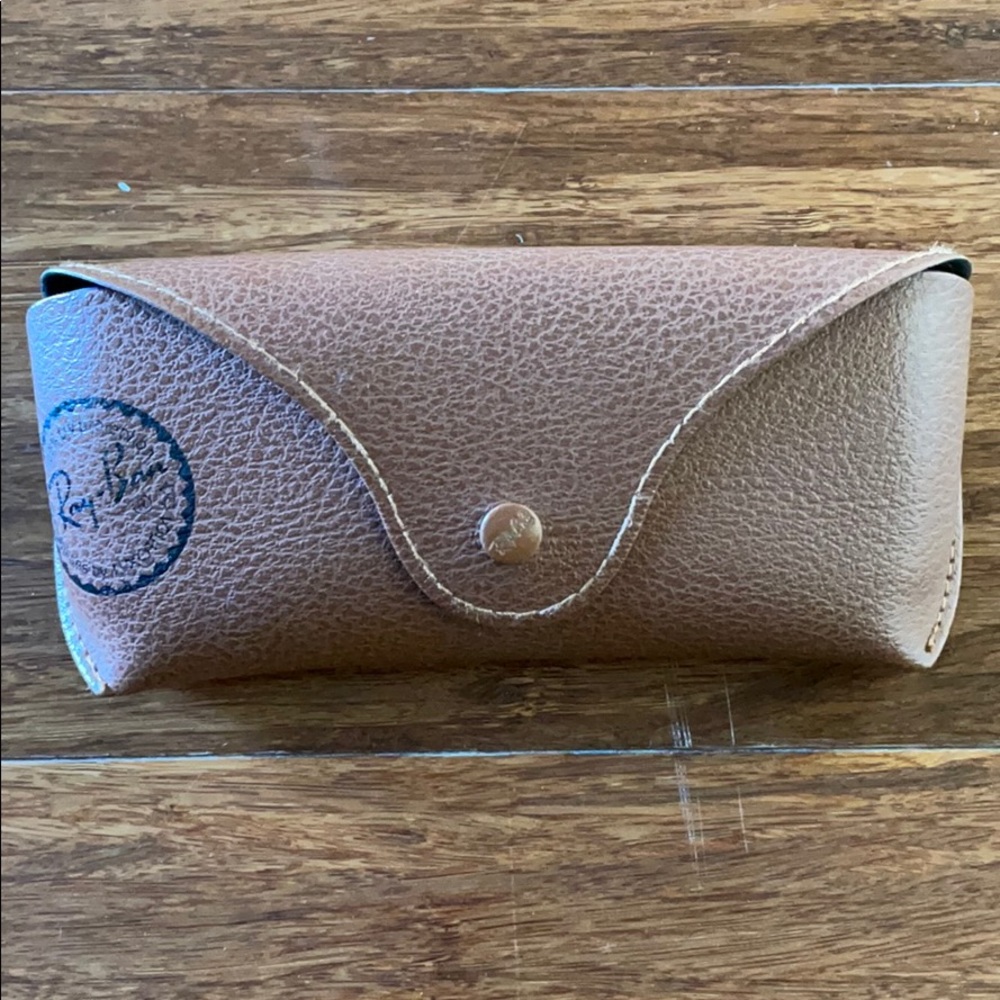 Ray ban sunglasses case
